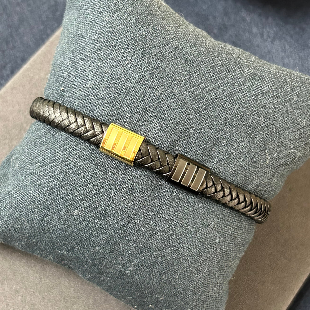 Fred Bennett | Black Recycled Leather Bracelet With Black IP Plating