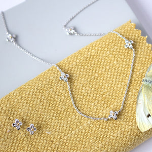 Kit Heath | Blossom Flyte Honey Flower Station Necklace