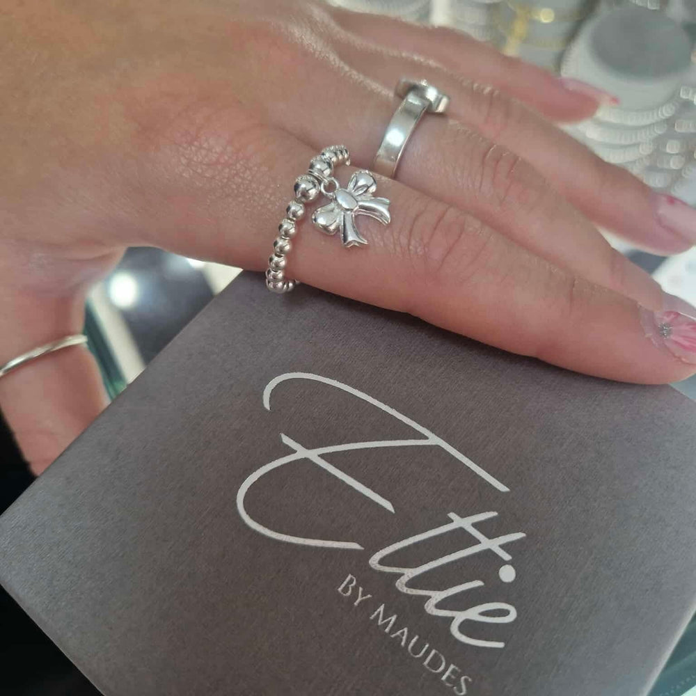 Ettie Bow Ring