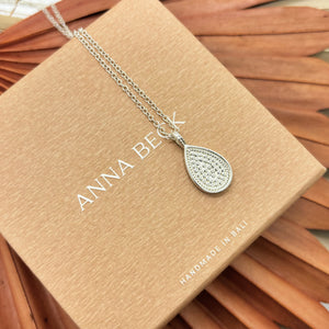 Anna Beck | Classic Teardrop Pendant Necklace