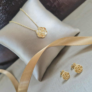 9ct Yellow Gold Romantic Floral Necklace