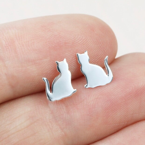 Lisa Angel | Hypoallergenic Flat Sterling Silver Cat Earrings