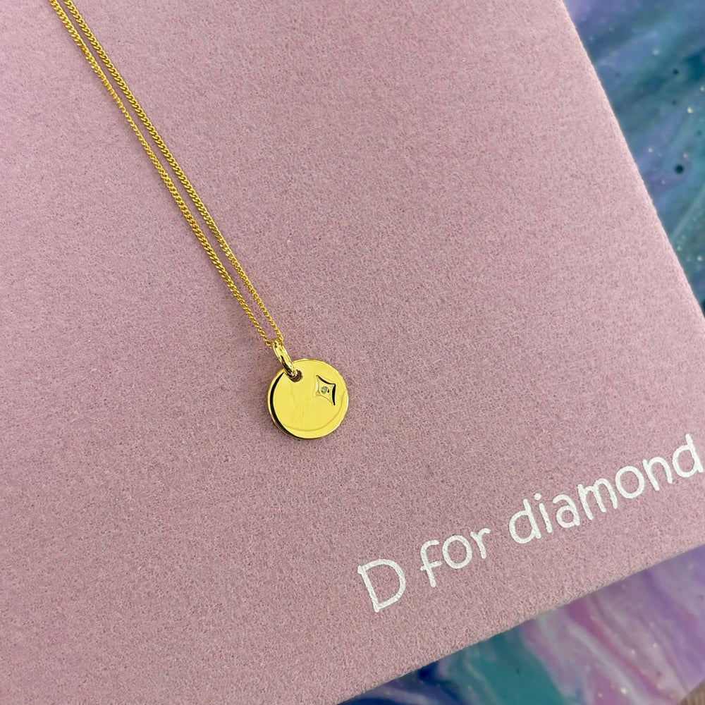 D For Diamond | Round Pendant With Diamond