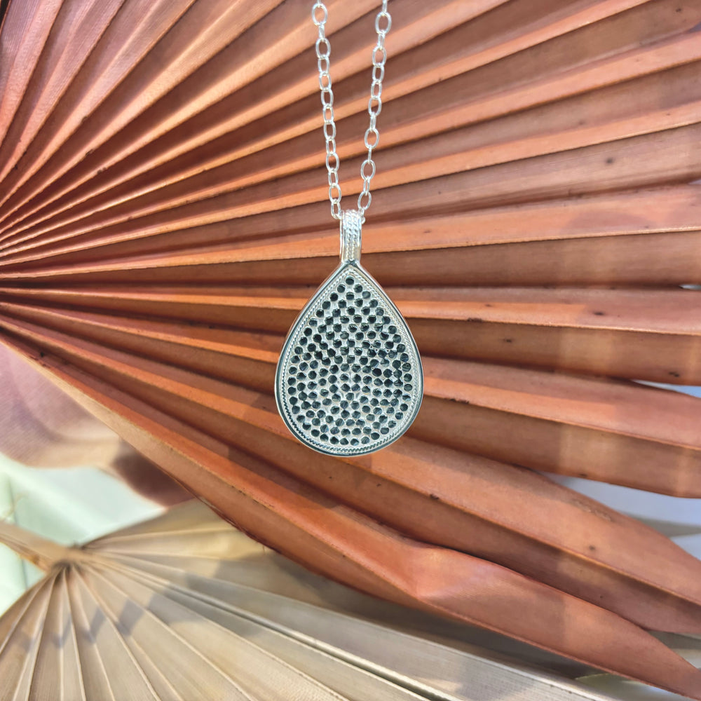 Anna Beck | Classic Large Teardrop Necklace