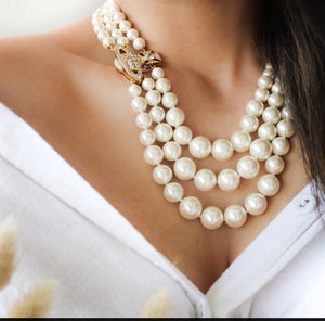 Vivienne Westwood | Graziella Three Row Pearl Necklace | Gold