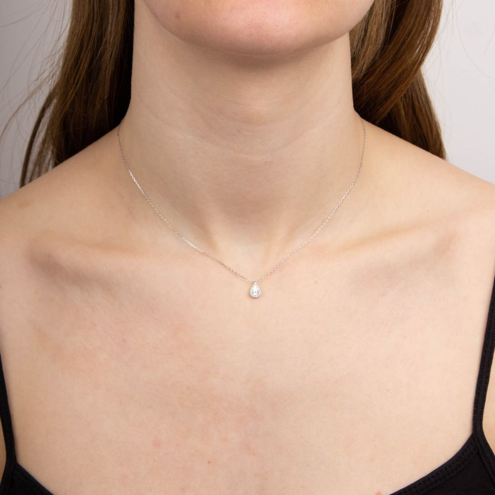 9ct White Gold Diamond Cut Teardrop Necklace