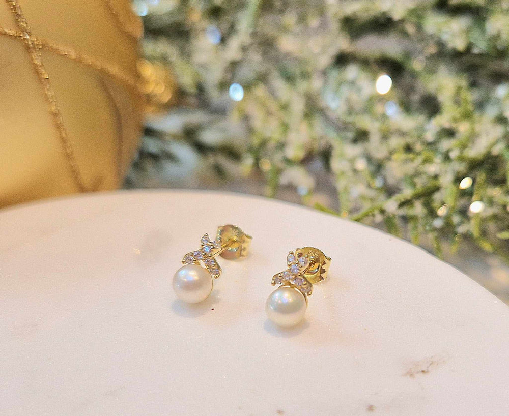 9ct Yellow Gold Pearl & CZ Stud Earrings