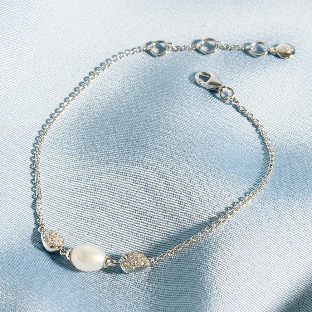 Kit Heath | Coast Pebble Glisten Pavé & Pearl Bracelet