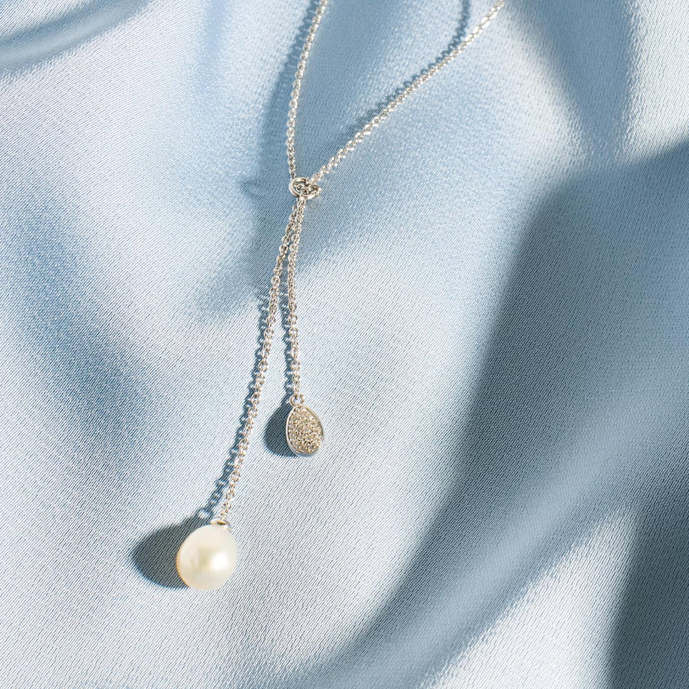 Kit Heath | Coast Pebble Glisten Pavé & Pearl Lariat Style Necklace