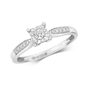 9ct White Gold Diamond Illusion Set Ring
