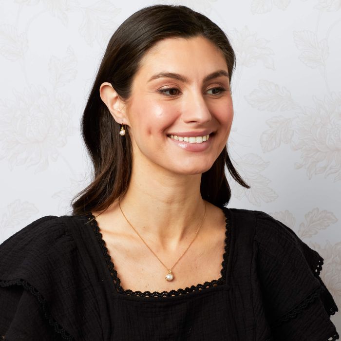 Laura Ashley | Ickleford Tulips Freshwater Pearl Necklace