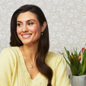 Laura Ashley | Ickleford Tulips Freshwater Pearl Necklace