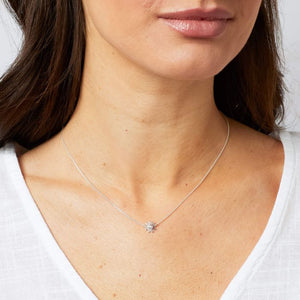 Laura Ashley | Thorncliff Daisy Necklace