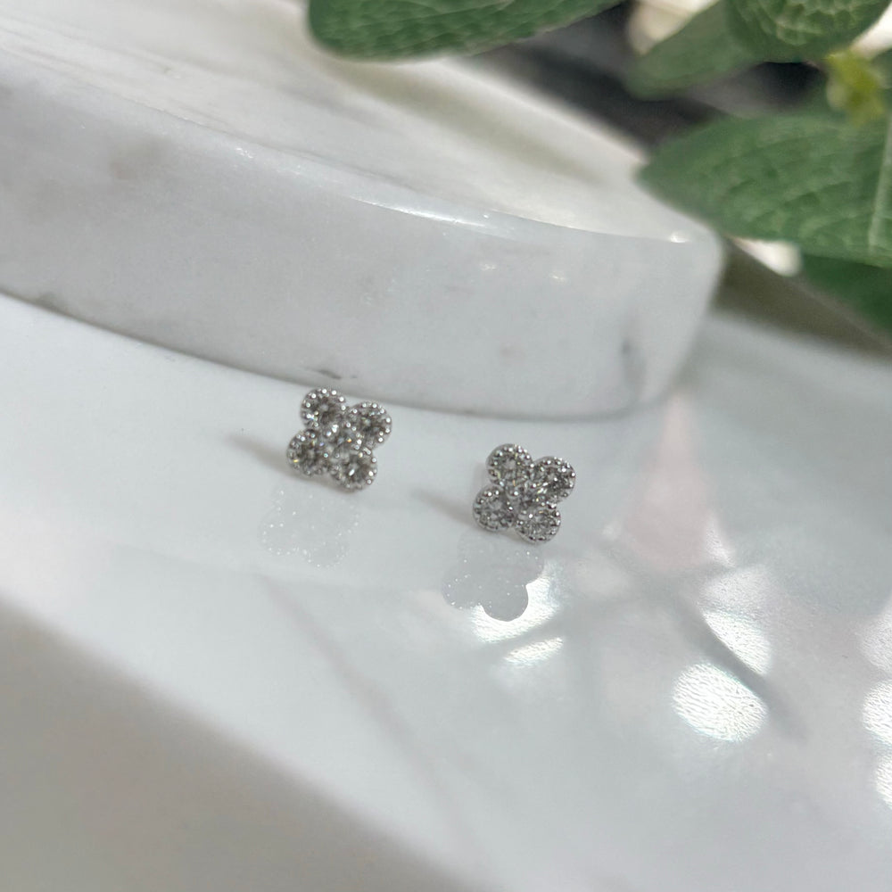 18ct White Gold Diamond Flower Stud Earrings