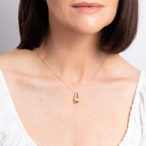 9ct Yellow Gold Ridged Teardrop Necklace