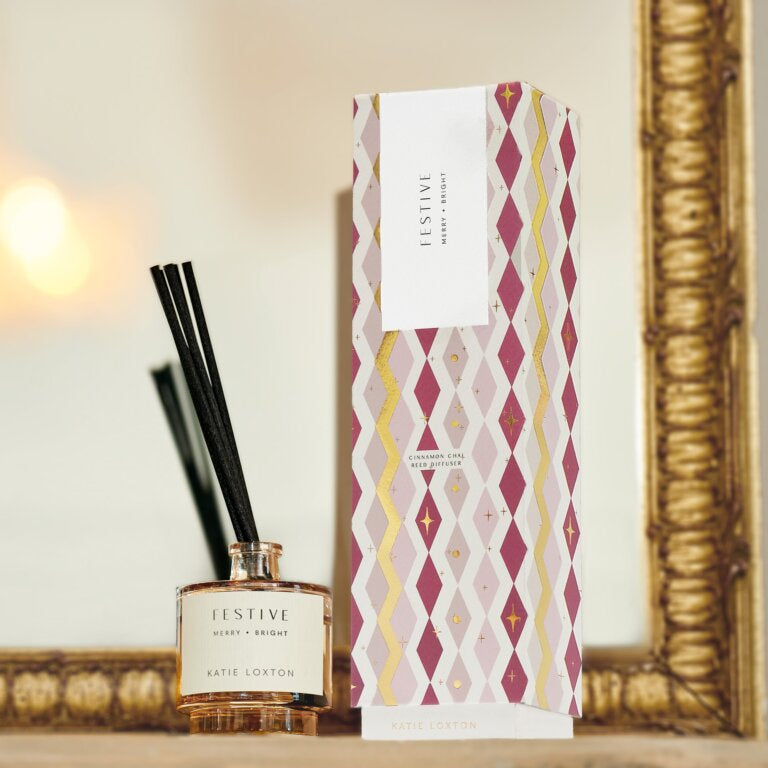 Katie Loxton | Festive Cinnamon and Nutmeg Chai Sentiment Reed Diffuser