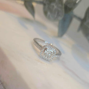 18ct White Gold, Diamond Halo Engagement Ring