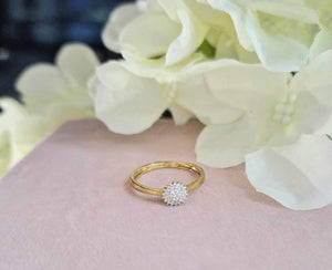 9ct Yellow Gold Cluster Urchin Ring