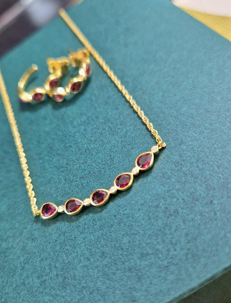 Laura Ashley | Thornage Flowers Necklace