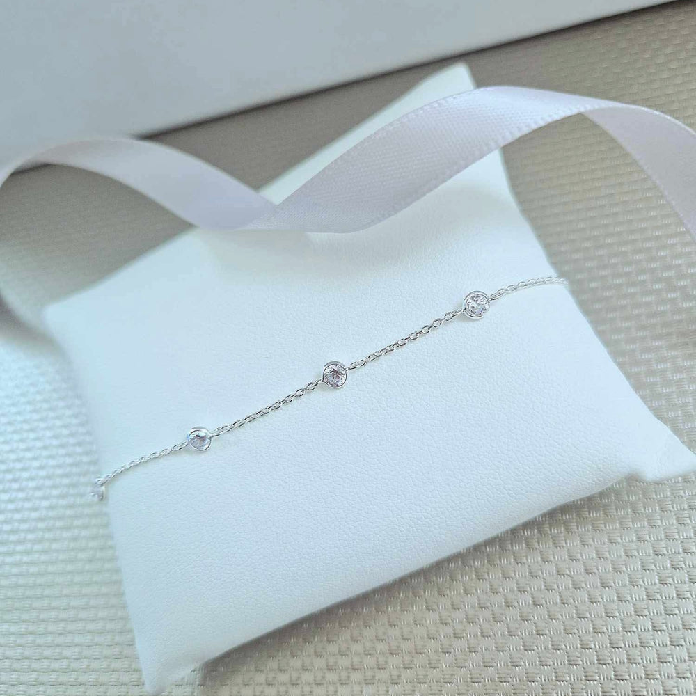 Sterling Silver CZ Scattered Chain Bracelet