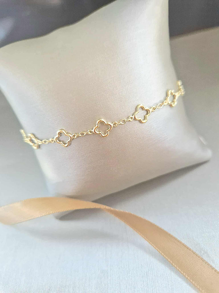 9ct Yellow Gold Quatrefoil Station Clover Bracelet