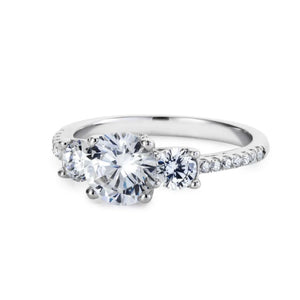 
            
                Load image into Gallery viewer, Real Effect  | Sterling Silver and Cz Ring
            
        
