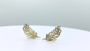 
            
                Load image into Gallery viewer, 9ct Yellow Gold Feather Stud Earrings
            
        
