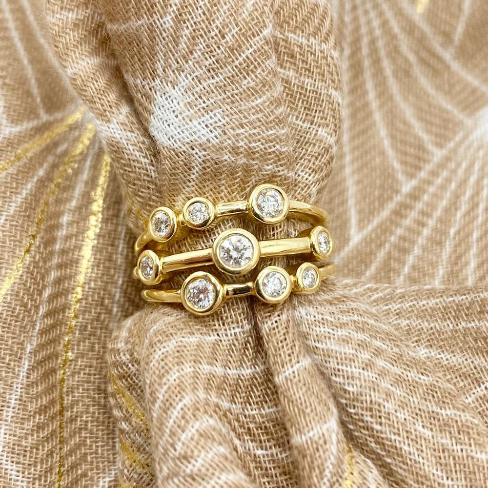 18ct Yellow Gold and Diamond Bubble ring