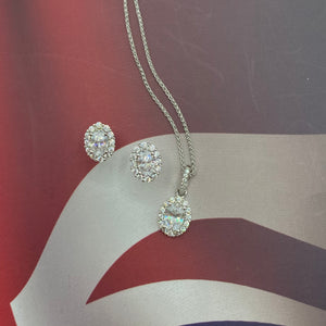 Real Effect | Sterling Silver and Cubic Zirconia Pendant
