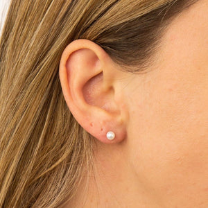 9ct Freshwater Pearl Stud Earrings