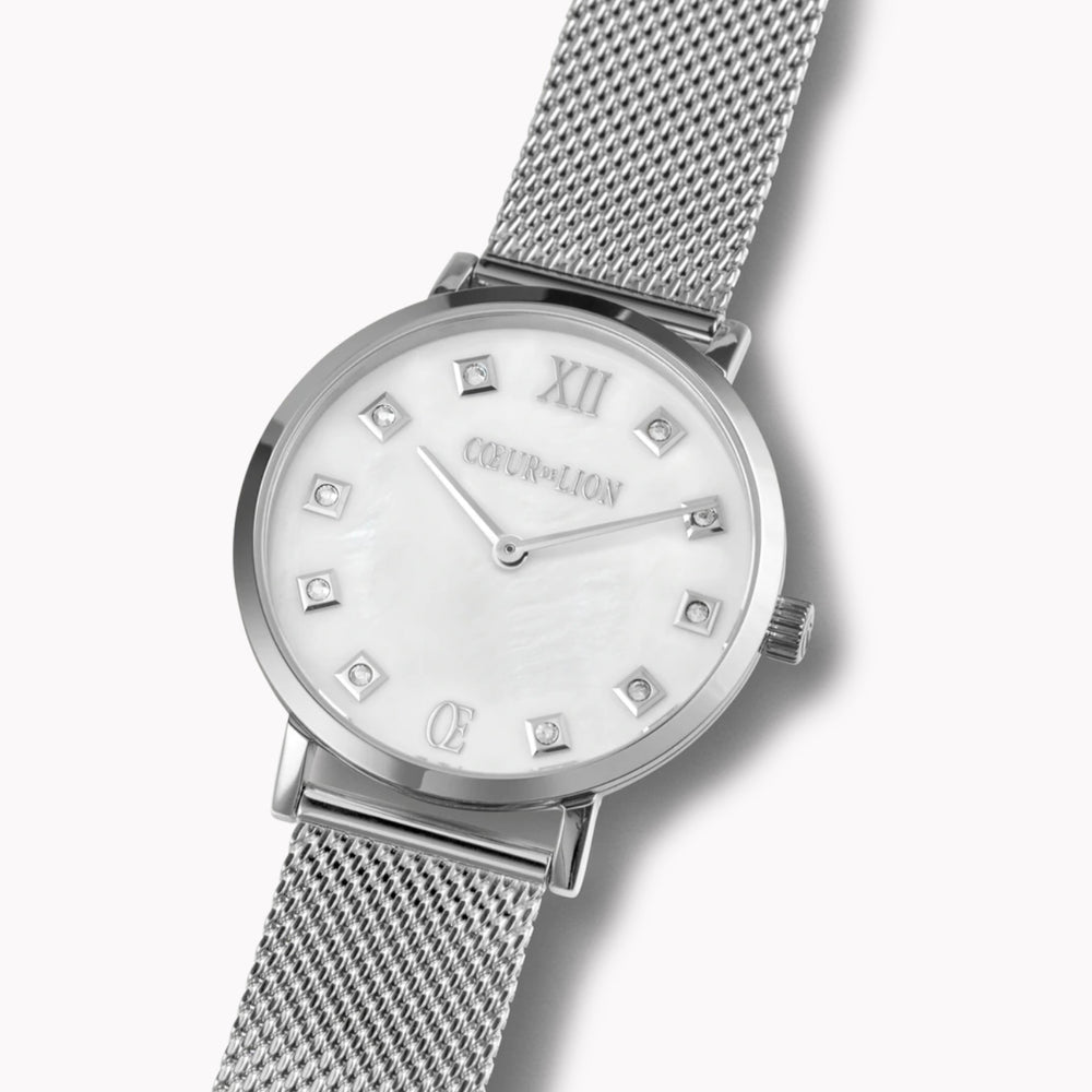 
            
                Load image into Gallery viewer, Coeur De Lion Watch | Round Mother of Pearl Milanaise Stainless Steel Silver
            
        